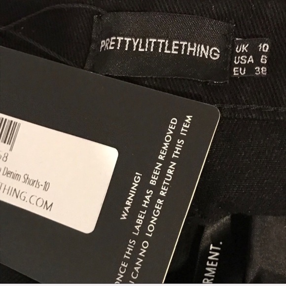 PrettyLittleThing Frayed Hem Denim Shorts - Picture 5 of 7